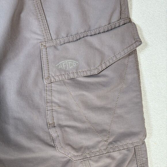 AFTCO Stealth Shorts Sz 34 Gray Cargo Performance Fishing Mens Outdoor Dad Short - Picture 7 of 11